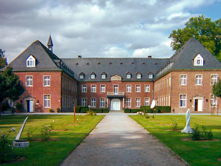 Schloss Kloster Langwaden